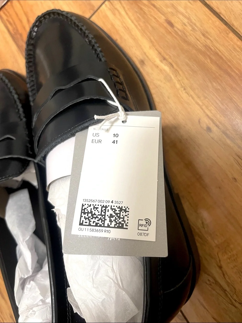 NIB H&M Leather Loafers in Black